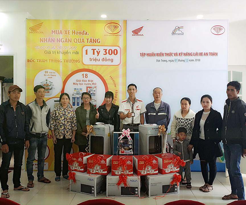 Chương Trình Bốc Thăm Trúng Thưởng “Mua Xe Honda – Nhận Ngàn Quà Tặng” tại HEAD Ngọc Anh 3 & HEAD Ngọc Anh 2