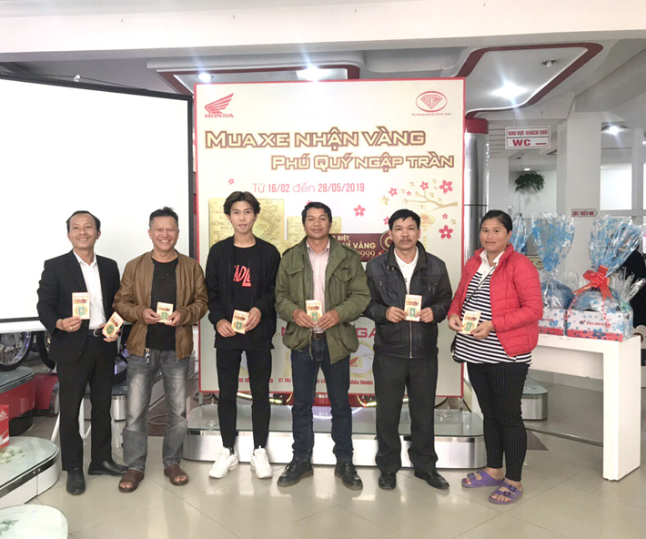 Chương Trình Bốc Thăm Trúng Thưởng “Mua Xe Nhận Vàng – Phú Quý Ngập Tràn” tại HEAD Ngọc Anh 1 & Ngọc Anh 2 Vừa Được Diễn Ra Trong Hai Ngày (16,17/03/2019)